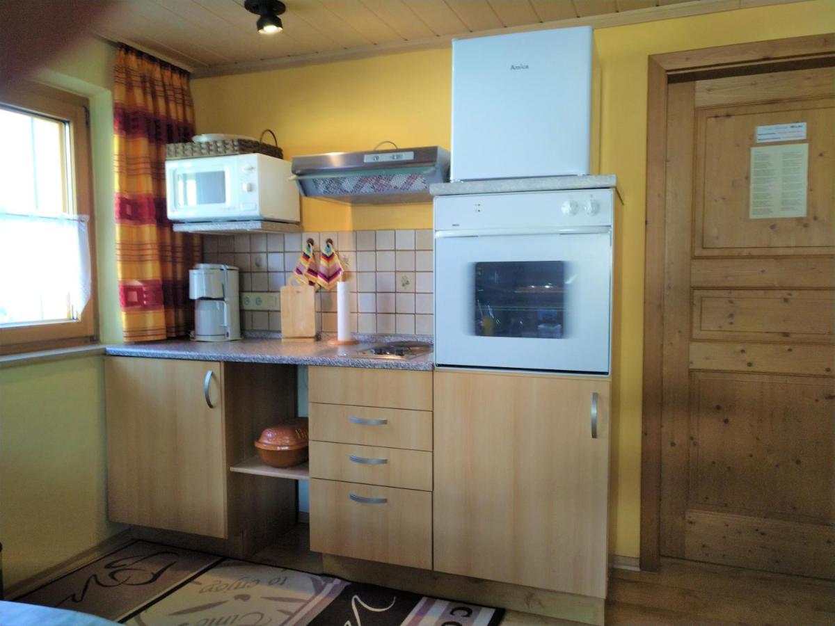 Pension/Fewo E. Tschernach Treuchtlingen Extérieur photo