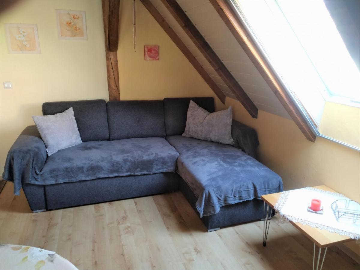 Pension/Fewo E. Tschernach Treuchtlingen Extérieur photo